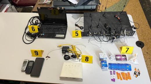 توقيف شخص متورط في القرصنة الدولية للمكالمات الهاتفية