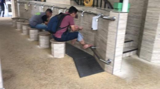 وزارة التوفيق تعيد فتح أماكن الوضوء بمساجد المملكة إبتداء من اليوم الجمعة..