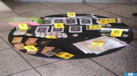 تاوريرت..توقيف شخص يشتبه في تورطه في ترويج أجهزة إلكترونية تستعمل في الغش في الامتحانات..