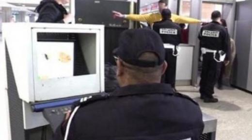  توقيف مواطن أجنبي موضوع أمر دولي بإلقاء القبض للاشتباه في ارتباطه بشبكة إجرامية ￼