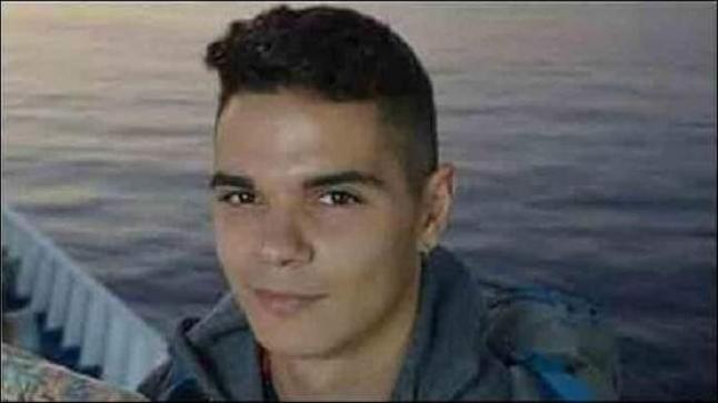 صادم ..هذا الشاب قطع جسد أمه و أكله؟