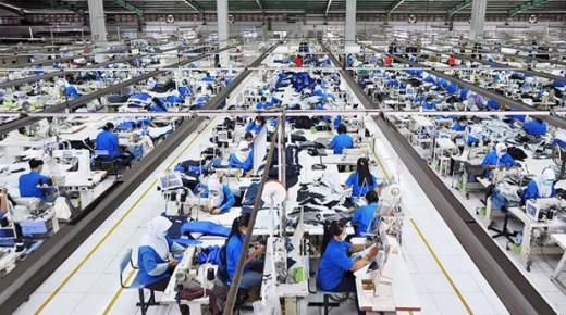 فيروس كورونا تسبب في توقف أزيد من 131 ألف مقاولة مغربية وتوقيف مئات الآلاف من العمال..