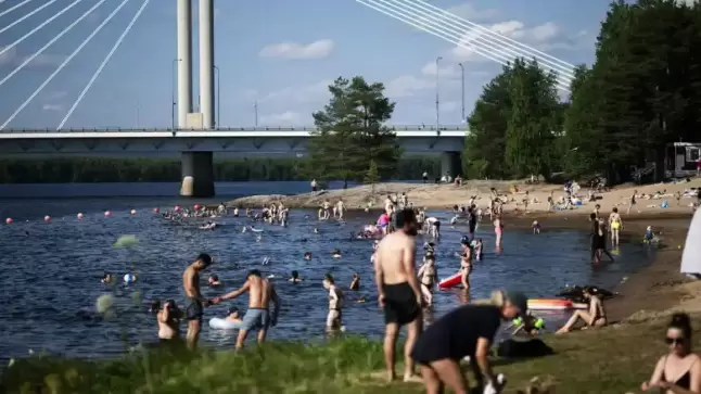  وتركيا تحطم الرقم القياسي لدرجة الحرارة بـ50.5 درجة..