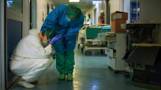 إيطاليا.. وفاة 17 طبيبا بـ”كورونا” وإصابة 3.654 من مهنيي الصحة بالفيروس..