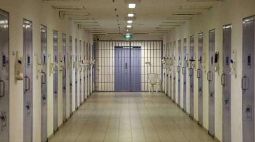 جناح في سجن باريس مخصص لسجناء مُدانين في قضايا إرهابية