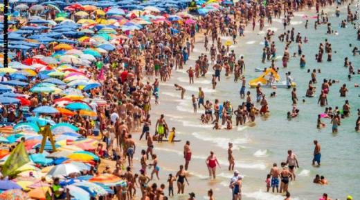 قضاء العطلة في الخارج يستهوي أعدادا متزايدة من المغاربة