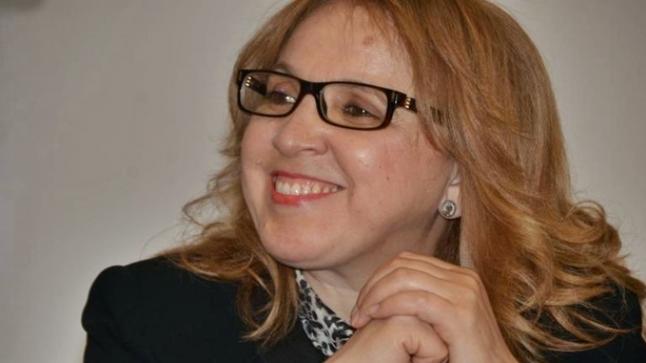 تعيين الاعلامية صباح بنداود مديرة مكلفة بالإذاعات الجهوية..