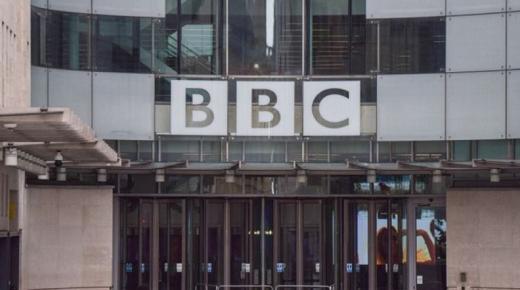 “هنا لندن” تغيب عن الأثير.. توقف إذاعة “بي بي سي عربي￼￼￼￼”
