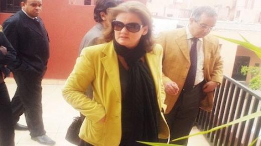 الأميرة للا زينب ابنة عم الملك محمد السادس تحتج مع المواطنين لهذا السبب؟