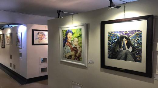 الفنانون الذين قبلوا الدعوة للمشاركة في بينالي القدس المحتلة “لا يمثلون سوى أنفسهم”