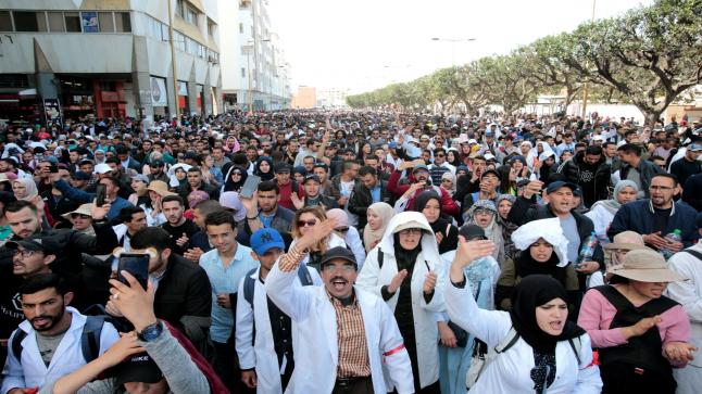 “أساتذة التعاقد” يعلنون خوض إضراب وطني لمدة 10 أيام..