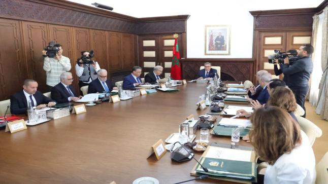 المجلس الحكومي يُصادق على عيينات جديدة في مناصب عليا 