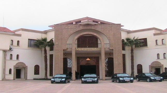 بسبب المنع قبيلة “البخاثة” تؤجل وقفتها الإحتجاجية ضد عامل اقليم جرادة