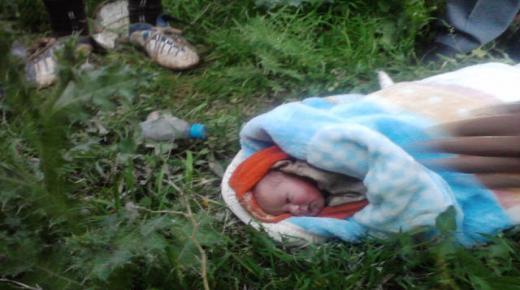 إيقاف  أم تخلصت من طفلها في حاوية أزبال بضواحي مدينة زايو￼