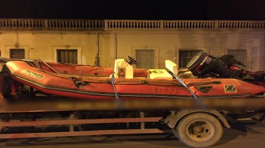 وجدة.. اعتقال أفراد شبكة إجرامية تنشط في الهجرة غير المشروعة والاتجار بالبشر