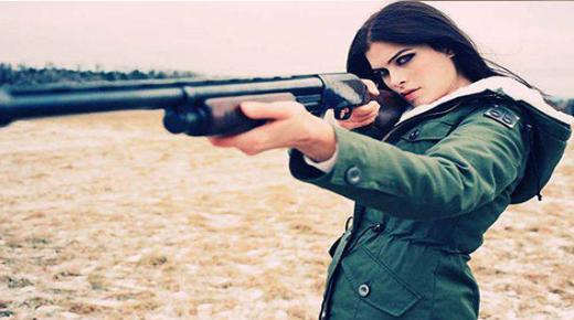 وفاة “أخطر حسناء” في العالم..