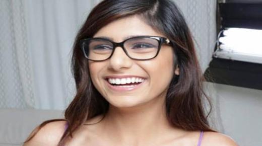 مشهد ‏لنجمة إباحية في مسلسل شارك فيه مصريون يستفز العرب!