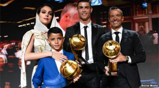 رفيقة اللاعب الدولي رونالدو تخطف الأنظار بقفطان مغربي باذخ