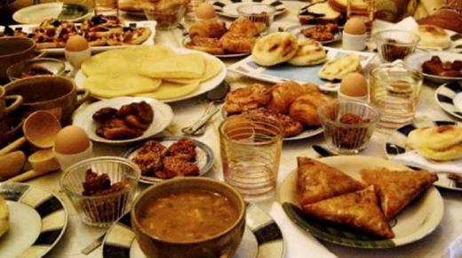 10 نصائح للحفاظ على الجهاز الهضمي لصائمي رمضان..