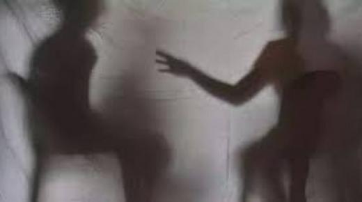 شاب ينشر “فيديو إباحي سادي” يجمعه بصديقته ويثير الاستياء وسخطا بالمغرب..