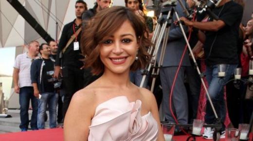 إحالة الفنانة منة شلبي للنيابة بعد ضبطها بمخدرات￼