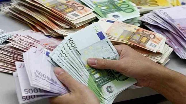 الدرهم يتحسن أمام الدولار ويتراجع مقابل الأورو..