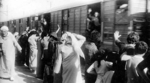 مطالب بالتحقيق في طرد العائلات المغربية تعسفا من الجزائر ￼