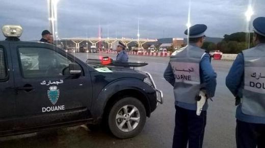 إحباط تهريب كمية مهمة من الهواتف والأجهزة الالكترونية بميناء طنجة المتوسط..