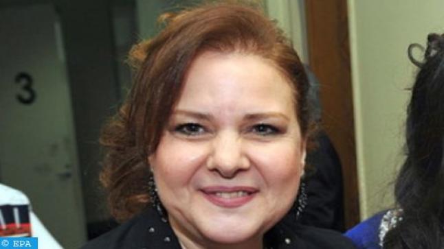 وفاة الفنانة المصرية دلال عبد العزيز عن عمر ناهز 61 عاما بعد معاناة قاسية مع وباء كورونا..