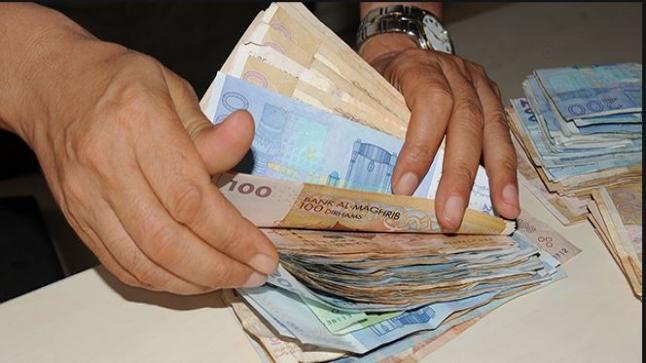 تفاقم عجز السيولة البنكية إلى 91,4 مليار درهم