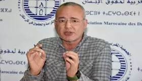 رئيس الجمعية المغربية لحقوق الإنسان يسقط في خيانة الوطن بدعمه للانفصاليين..