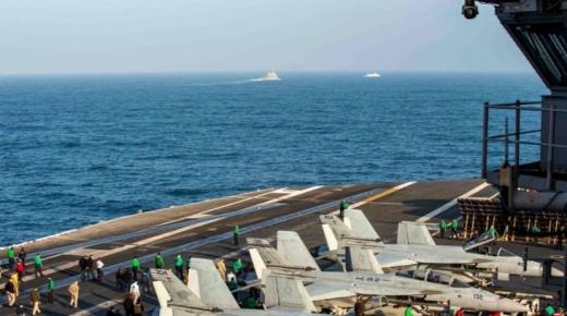 “مصافحة البرق 2021”..مناورات عسكرية “مغربية أمريكية” في البحر..