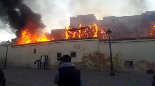 حريق يأتي على 30 محلا تجاريا بالرصيف بفاس ..