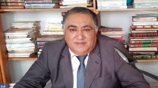 جدل الفصحى والعامية .. ثلاثة أسئلة للأستاذ الباحث في البلاغة والتراث، محمد فاوزي..