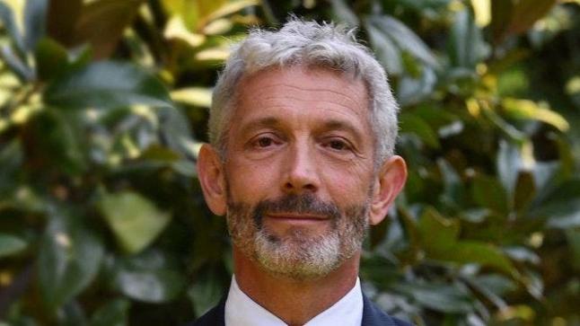 العثور على القنصل الفرنسي داخل القنصلية بطنجة جثة هامدة.. وأنباء عن فرضية انتحاره..