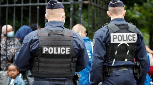 عشرات آلاف المتظاهرين في فرنسا احتجاجا على الشهادة الصحية..