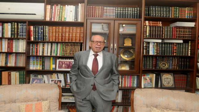 وفاة صلاح فضل الناقد الأدبي و رئيس مجمع اللغة العربية بالقاهرة