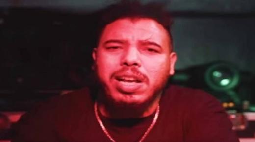 القضاء يطوي صفحة مغني الراب “الكناوي” بإصداره هذا الحكم في حقه