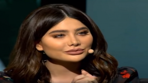 توقيف فنان شهير بدعوى خطفه فنانة و تعذيبها