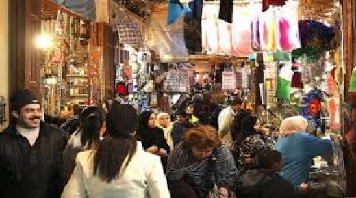 النساء المغربيات لا يشعرن بالأمان في الأماكن العمومية لماذا؟