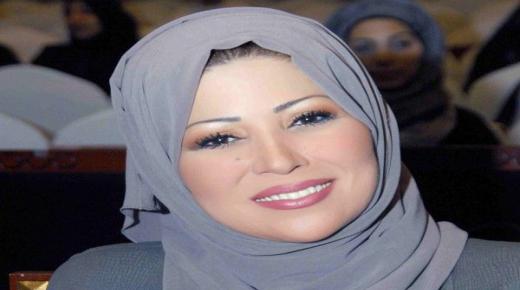 الصحافية خديجة بن قنة: إبليس يتعلم من بوتفليقة أبجديات المناورة والمراوغته