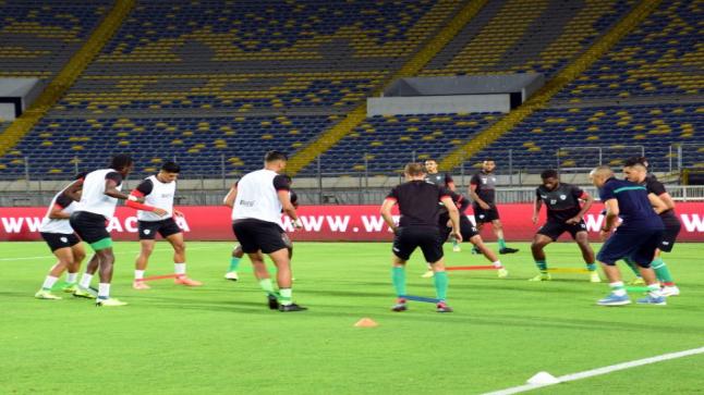 المولودية الوجدية تضيع فرصة انتزاع صدارة البطولة من فريق الوداد البيضاوي..