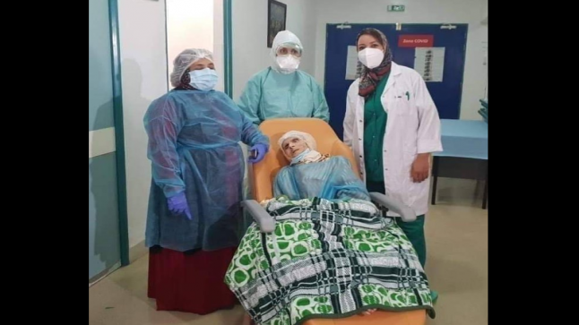 فاس.. مسنة عمرها 110 أعوام تتعافى من فيروس“كورونا”