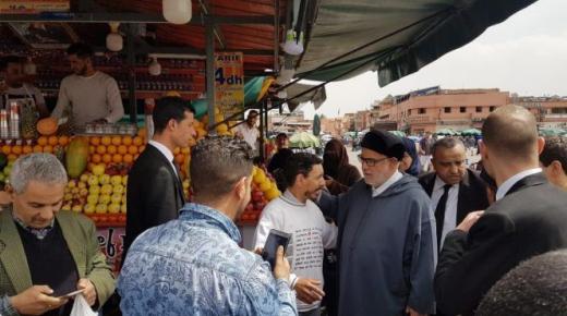 الحلايقي الكبير عبد الإله بن كيران من حلقة السياسة إلى حلقة جامع لفنا “فيديو”