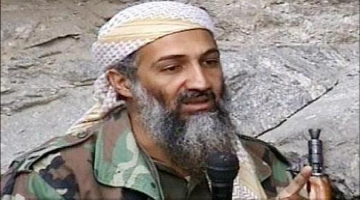 أمير سعودي يكشف سبب رمي جثة بن لادن في البحر