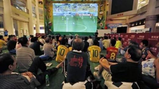 هل ستحدو سلطات وجدة حدو العديد من المدن المغربية بمنع نقل اللقاءات الكروية بالمقاهي؟