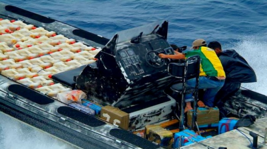 احباط محاولة إغراق 5 أطنان من الحشيش في المياه الإسبانية كانت قادمة من المغرب