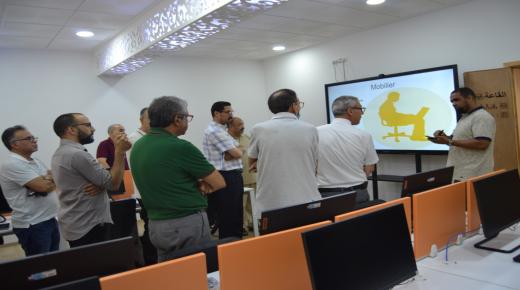 جامعة محمد الأول بوجدة توفر لطلبتها تقنيات حديثة للدراسة عن بعد وتفتتح 4 قاعات ذكية وتفاعلية بكلية الآداب..