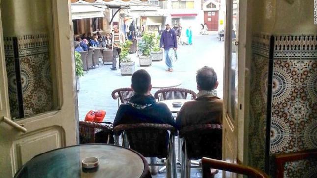 في مدينة مغربية واحدة تمّ إغلاق أكثر من 320 مقهى ومطعما في أقل من أربعة أشهر..