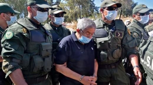 الجزائر: هذه حقيقة وفاة رئيس الوزراء السابق أحمد أويحيا..